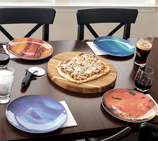 Illustration for article titled Why Use the Fine China When You Have These Awesome Planetary Plates?
